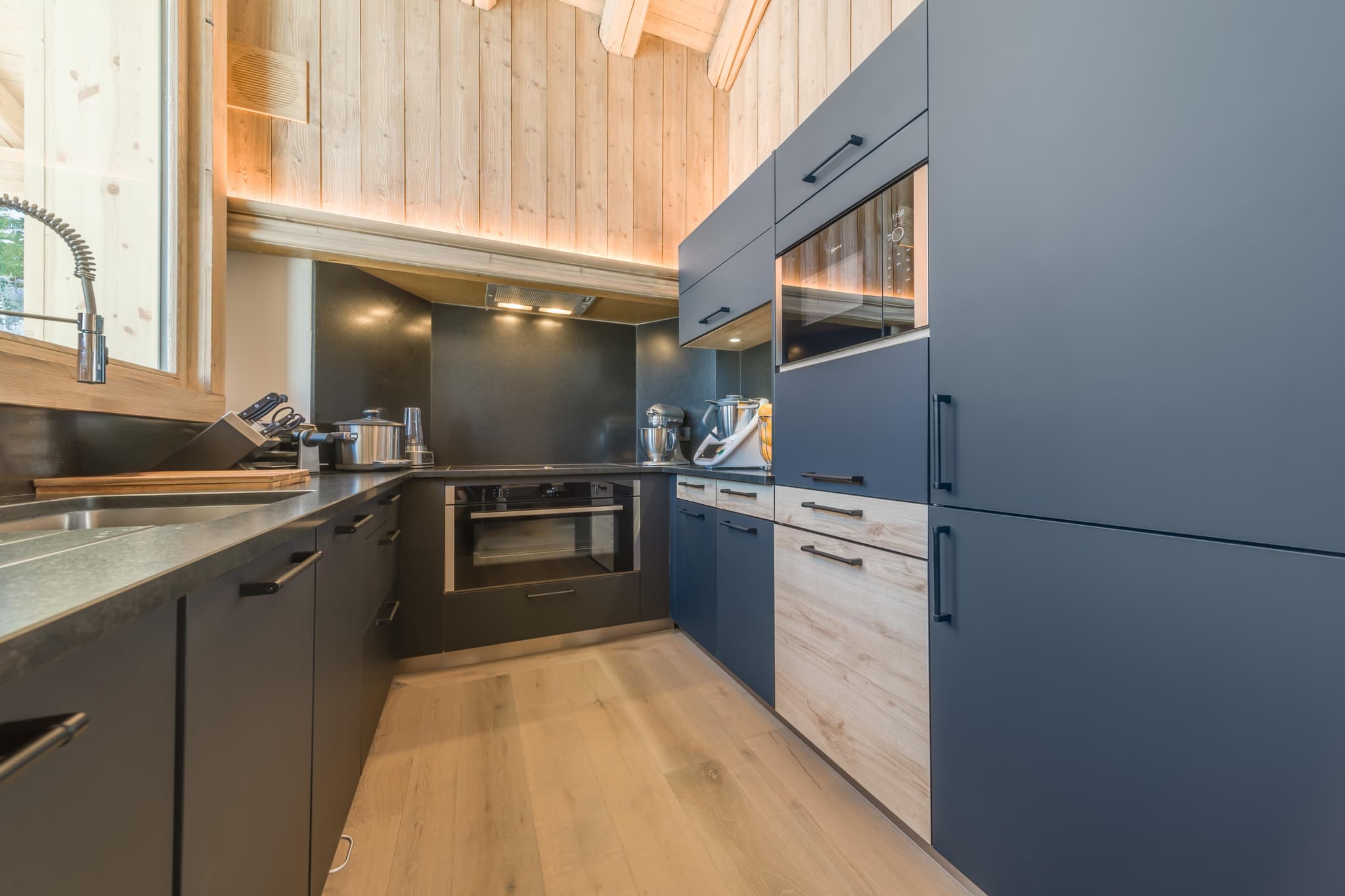 Alpin, chalet rental in Courchevel — photo 4