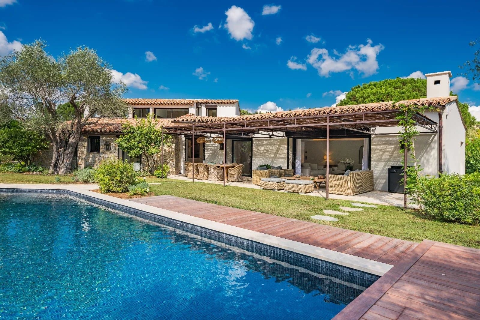 Villa Les Oliviers, location villa Mougins