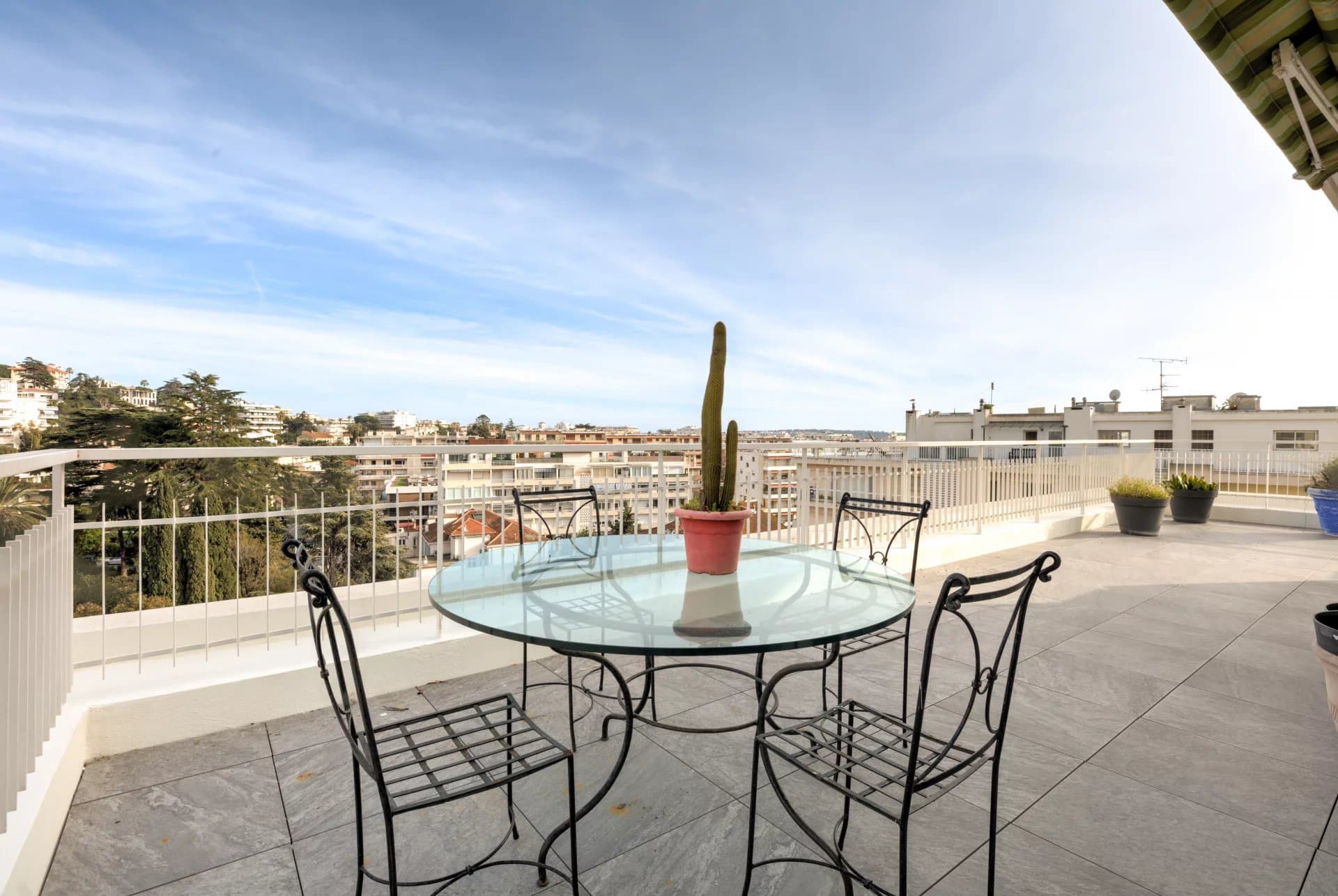 Appartement Le Belvédère, location appartement Cannes — photo 3