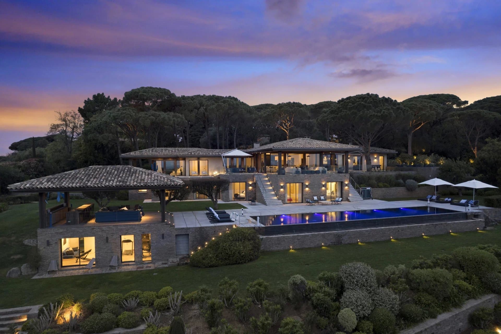 Villa Blu, Saint-Tropez — sample exterior (placeholder)